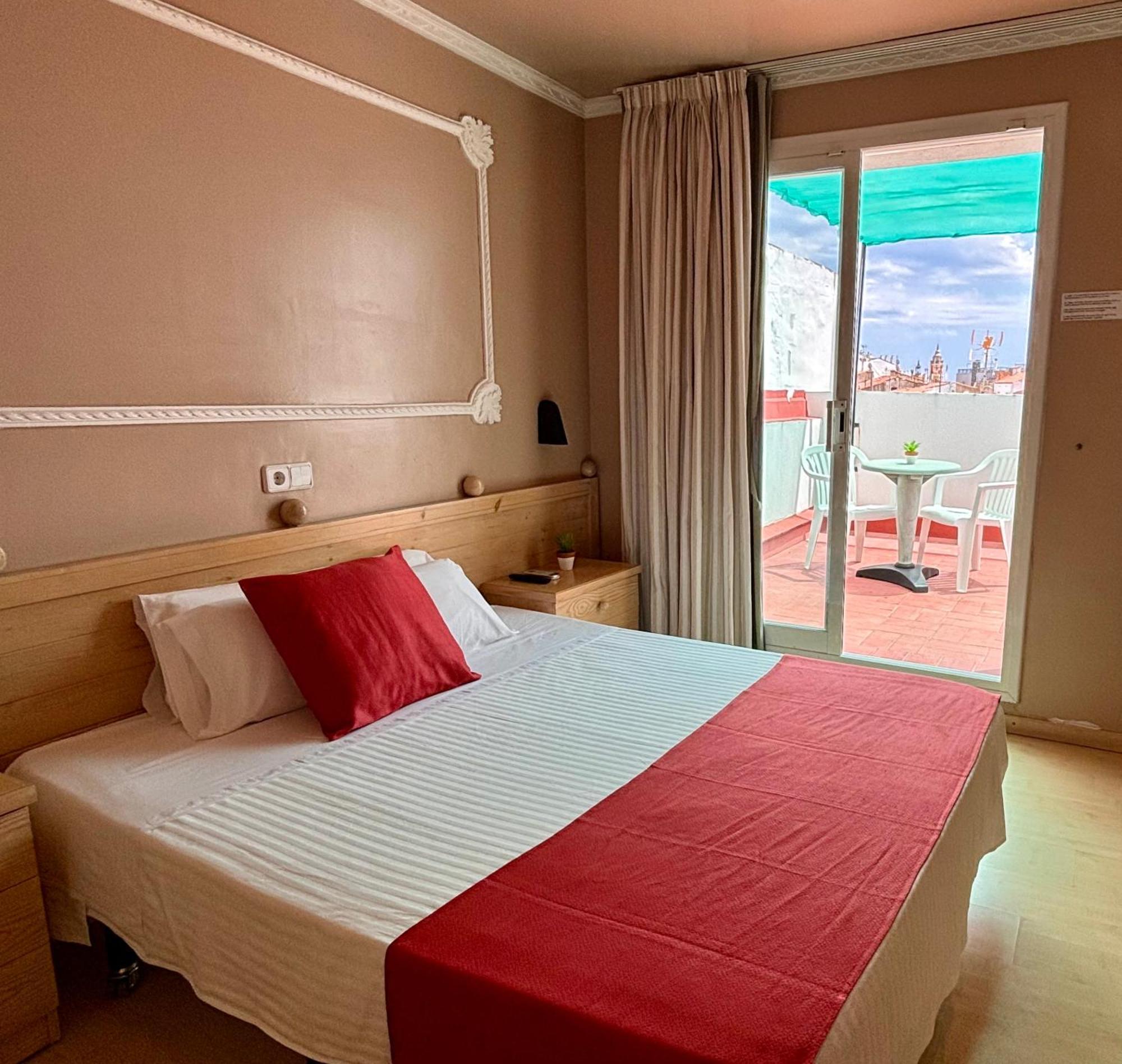 Hotel Piccadilly Сіджас Екстер'єр фото